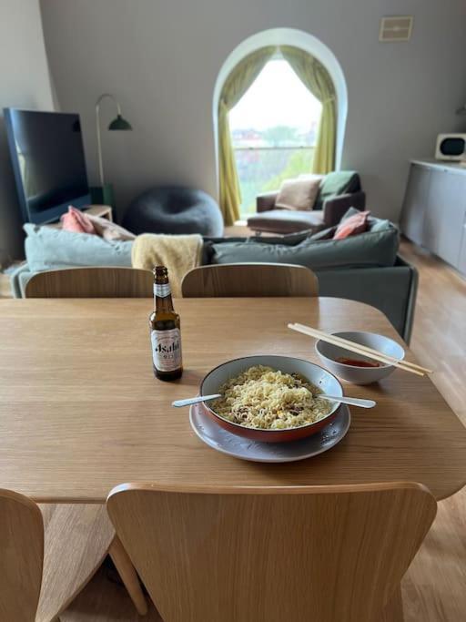 Appartamento Peaceful Bright City Hide Away With Parking Londra